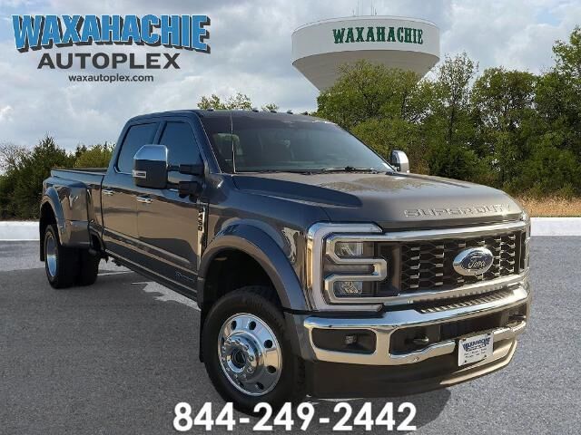 2026 Ford F-450 Super Duty Lariat