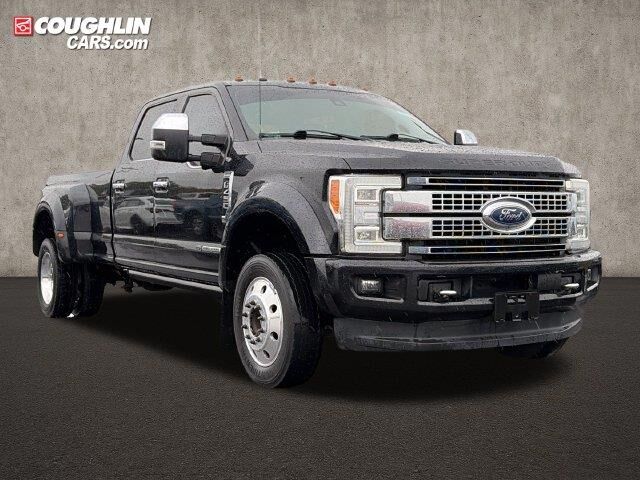 2017 Ford F-450 Super Duty Platinum