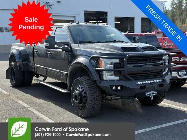 2019 Ford F-450 Super Duty Lariat — photo 1 of 15
