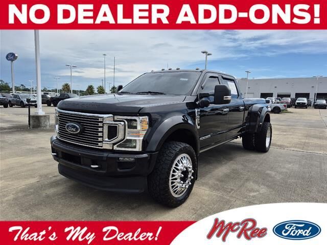 2022 Ford F-450 Super Duty Platinum