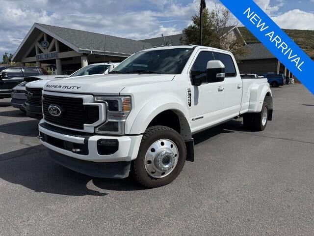 2022 Ford F-450 Super Duty Limited — photo 1 of 20