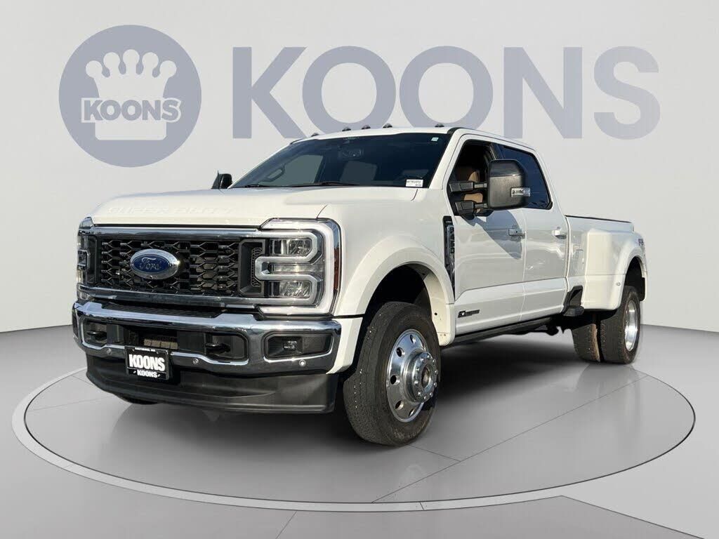 2024 Ford F-450 Super Duty XL — photo 1 of 1