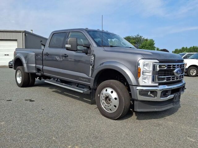 2025 Ford F-450 Super Duty XL