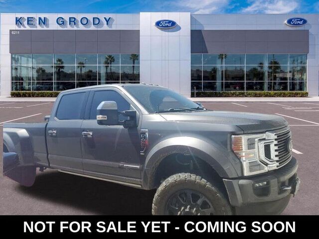 2022 Ford F-450 Super Duty Platinum