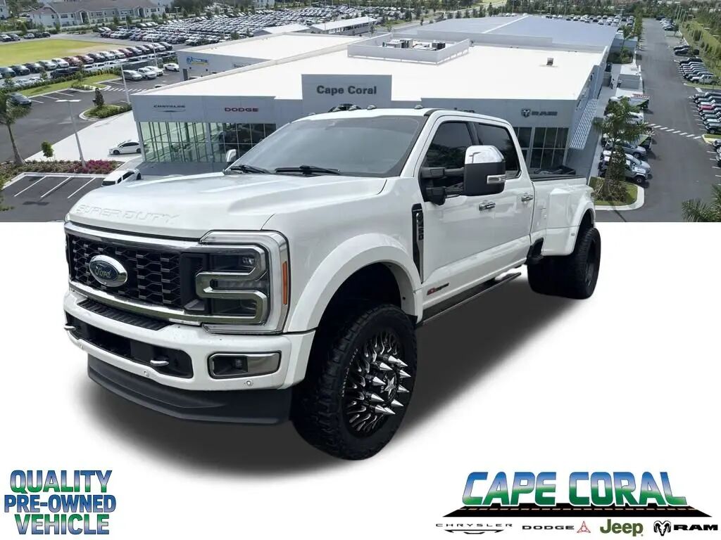 2023 Ford F-450 Super Duty King Ranch — photo 1 of 4