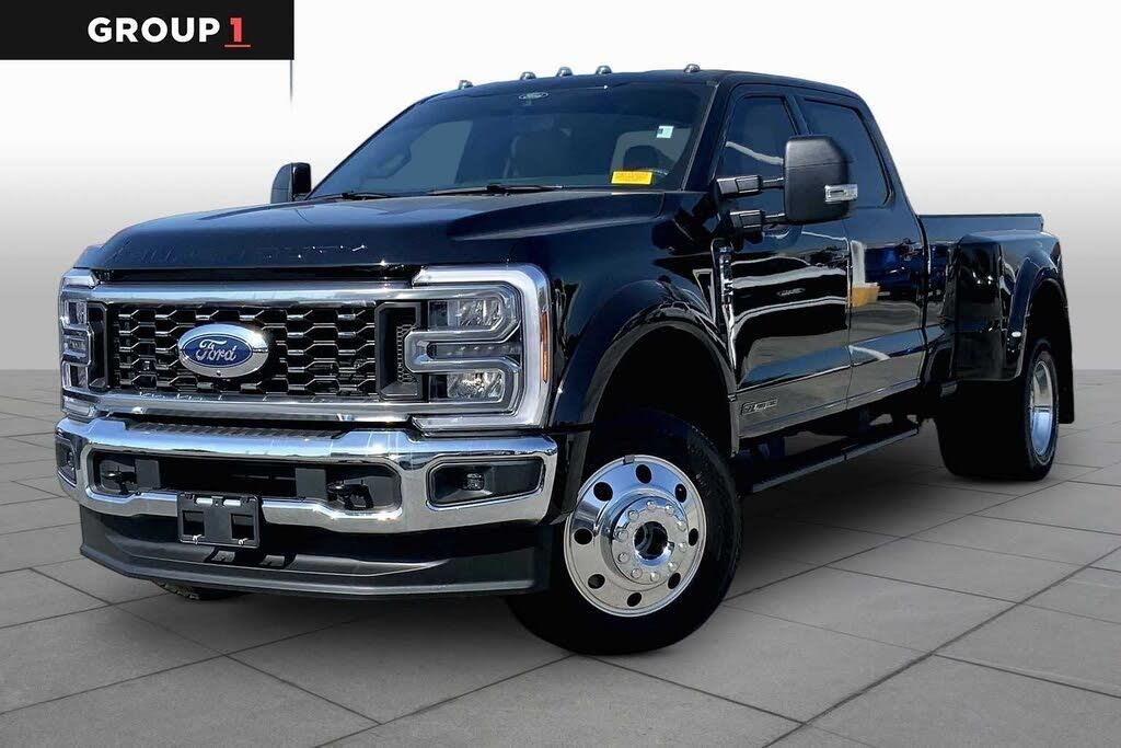 2026 Ford F-450 Super Duty XLT — photo 1 of 1