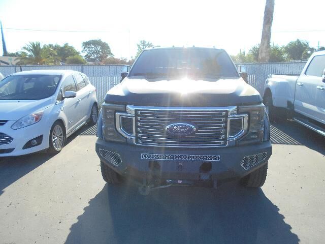 2022 Ford F-450 Super Duty XLT