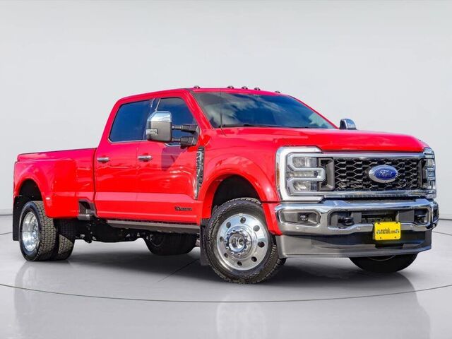 2026 Ford F-450 Super Duty XLT