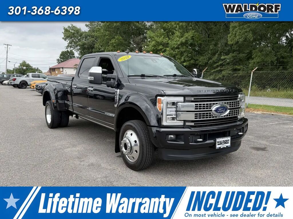 2019 Ford F-450 Super Duty Platinum — photo 1 of 13