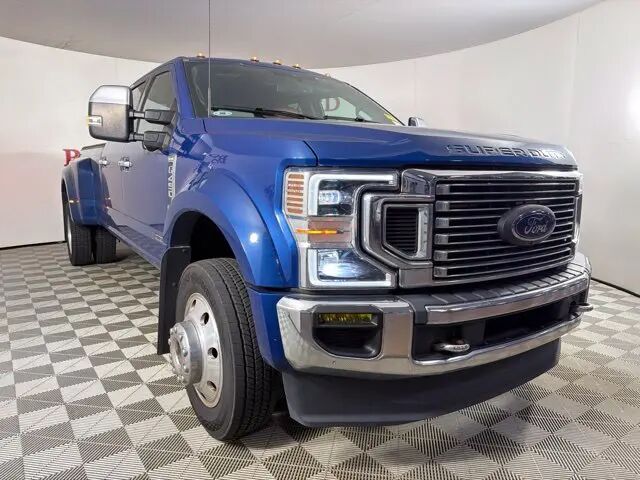 2022 Ford F-450 Super Duty King Ranch