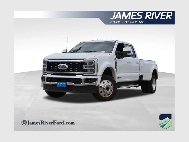 2023 Ford F-450 Super Duty Lariat