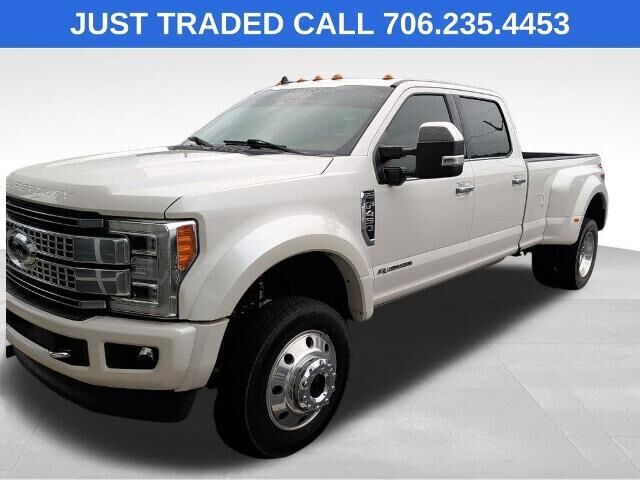 2019 Ford F-450 Super Duty Platinum — photo 1 of 26