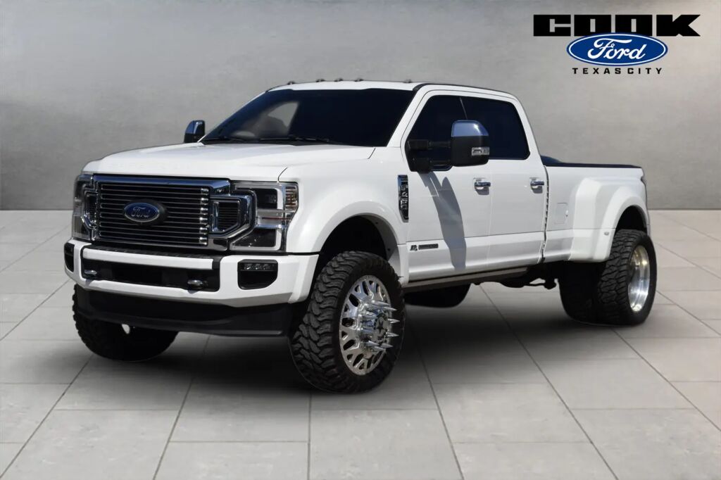 2021 Ford F-450 Super Duty Platinum — photo 1 of 13