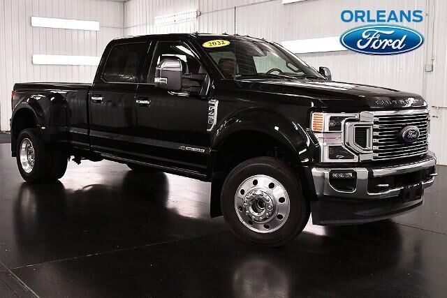 2022 Ford F-450 Super Duty King Ranch — photo 1 of 26