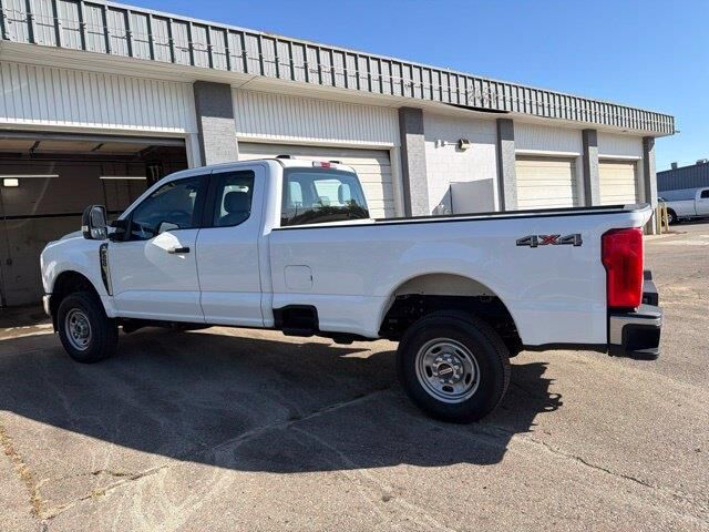 2025 Ford F-250 Super Duty XLT
