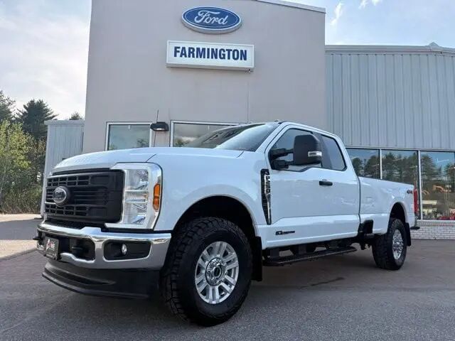 2024 Ford F-250 Super Duty XL — photo 1 of 31