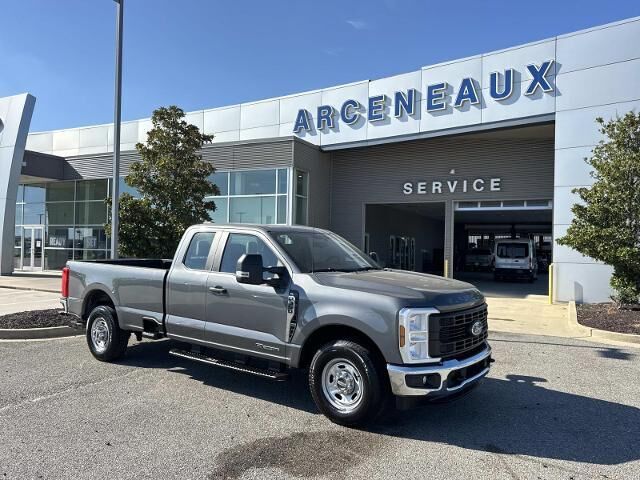 2025 Ford F-350 Super Duty XL
