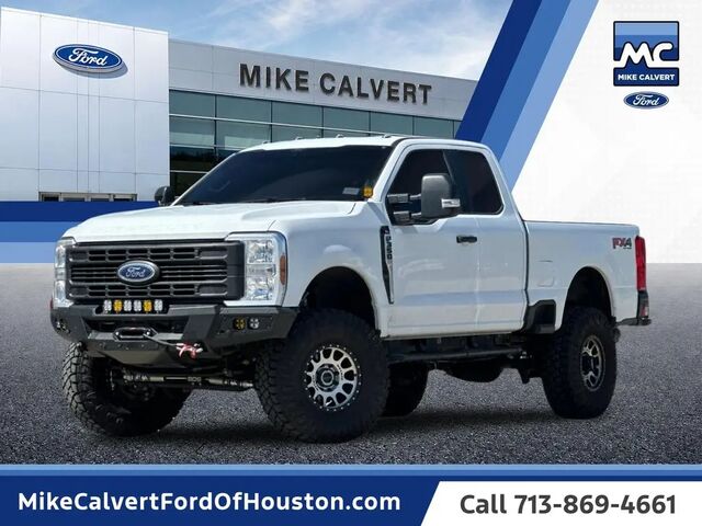 2026 Ford F-350 Super Duty XLT