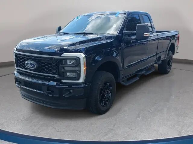2025 Ford F-350 Super Duty XL