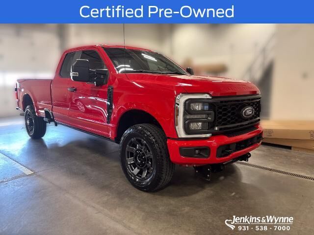 2025 Ford F-350 Super Duty XL