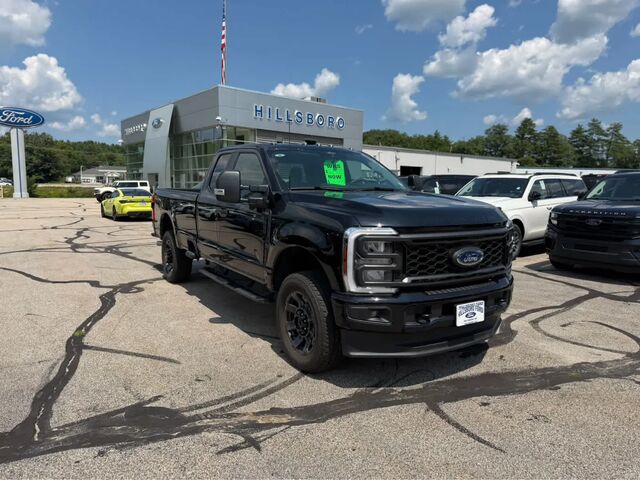 2025 Ford F-350 Super Duty XL