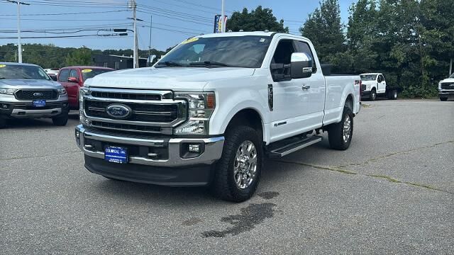 2022 Ford F-350 Super Duty Lariat — photo 1 of 13
