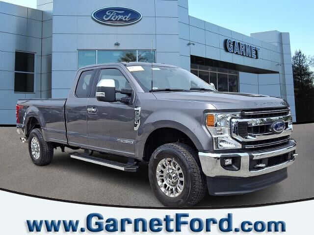 2022 Ford F-350 Super Duty XLT — photo 1 of 13