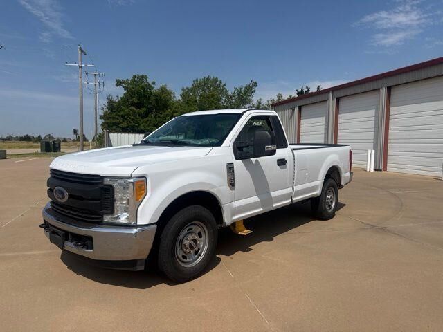 2017 Ford F-250 Super Duty XL — photo 1 of 44