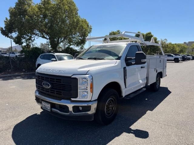 2023 Ford F-250 Super Duty XL — photo 1 of 10