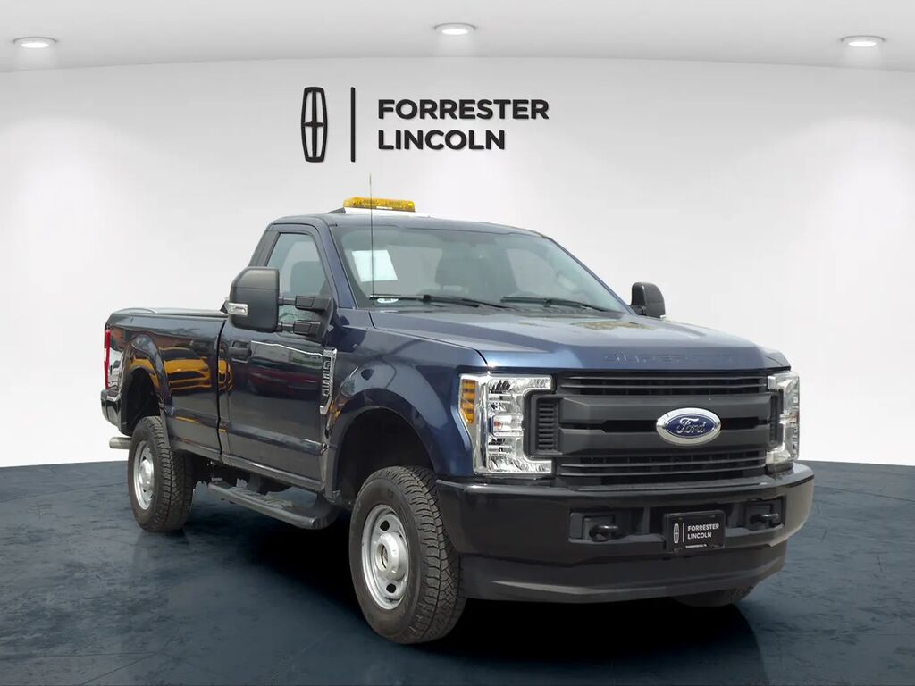 2018 Ford F-250 Super Duty XL — photo 1 of 13
