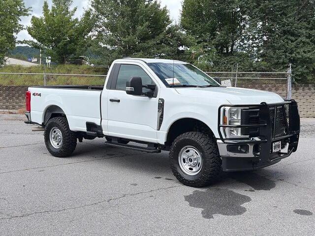 2025 Ford F-250 Super Duty XL