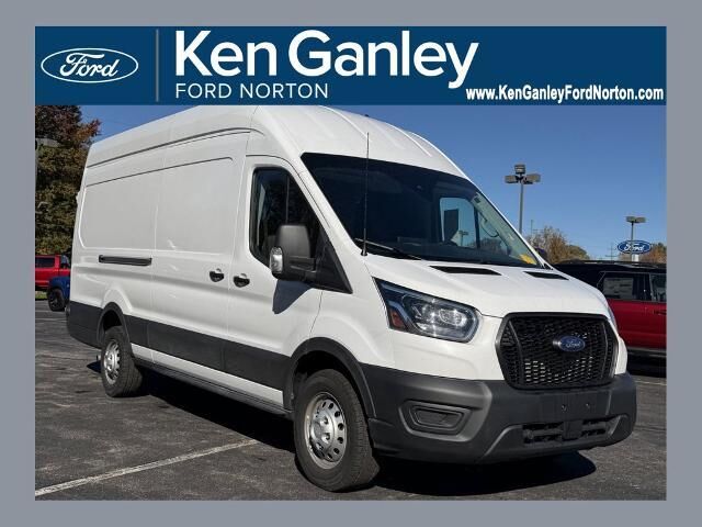 2024 Ford Transit 350 HD