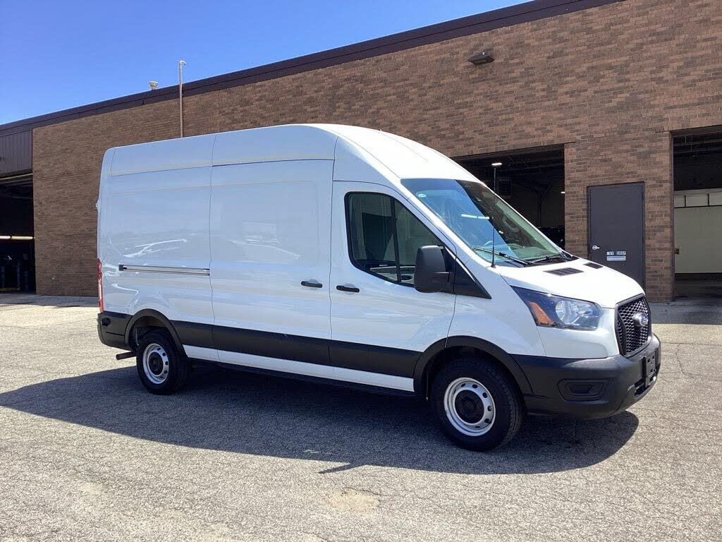 2024 Ford Transit 250 — photo 1 of 2