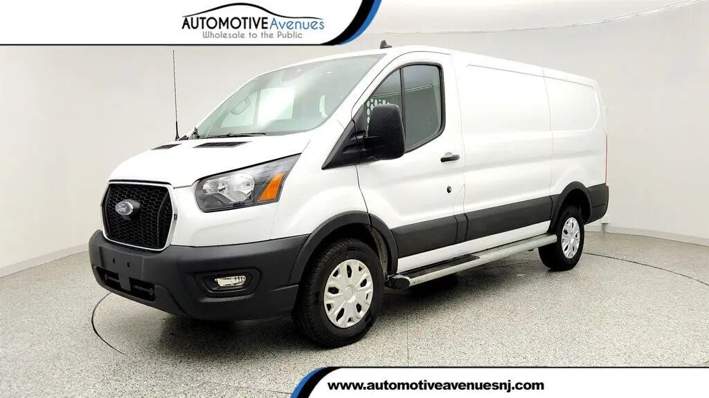 2025 Ford Transit 250 — photo 1 of 1