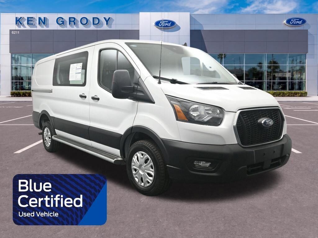 2025 Ford Transit 250 — photo 1 of 1
