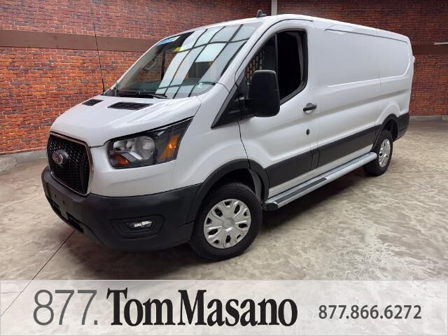2025 Ford Transit 250