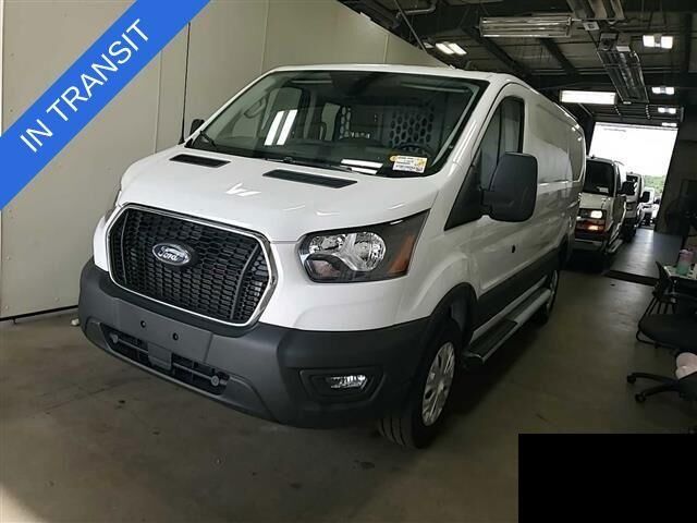 2025 Ford Transit 250 — photo 1 of 27