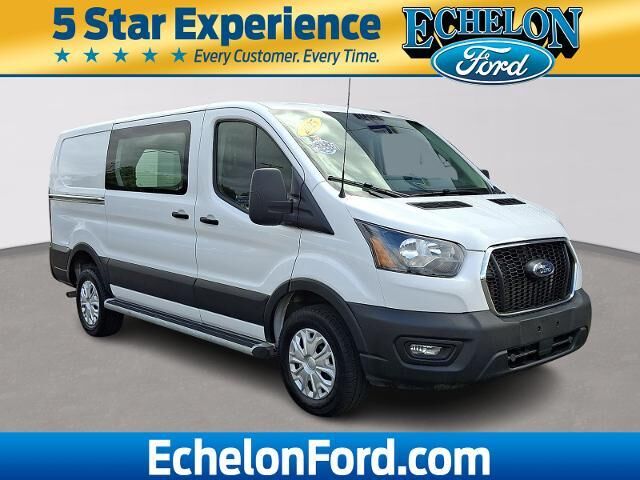 2025 Ford Transit 250