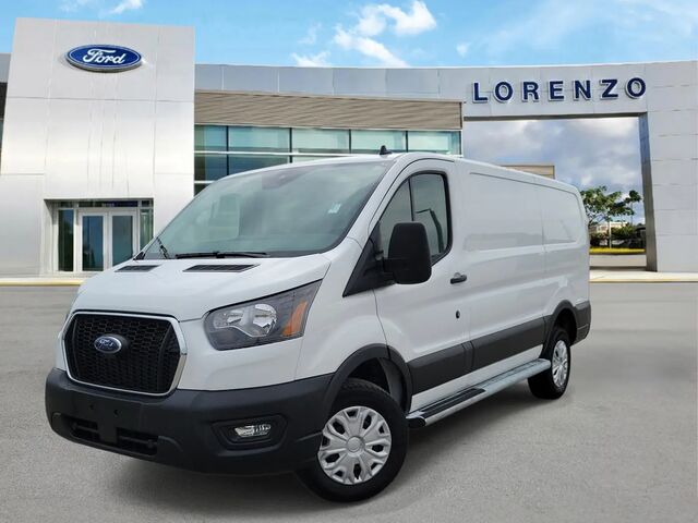 2025 Ford Transit 250