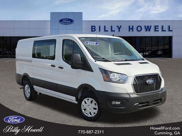 2025 Ford Transit 250