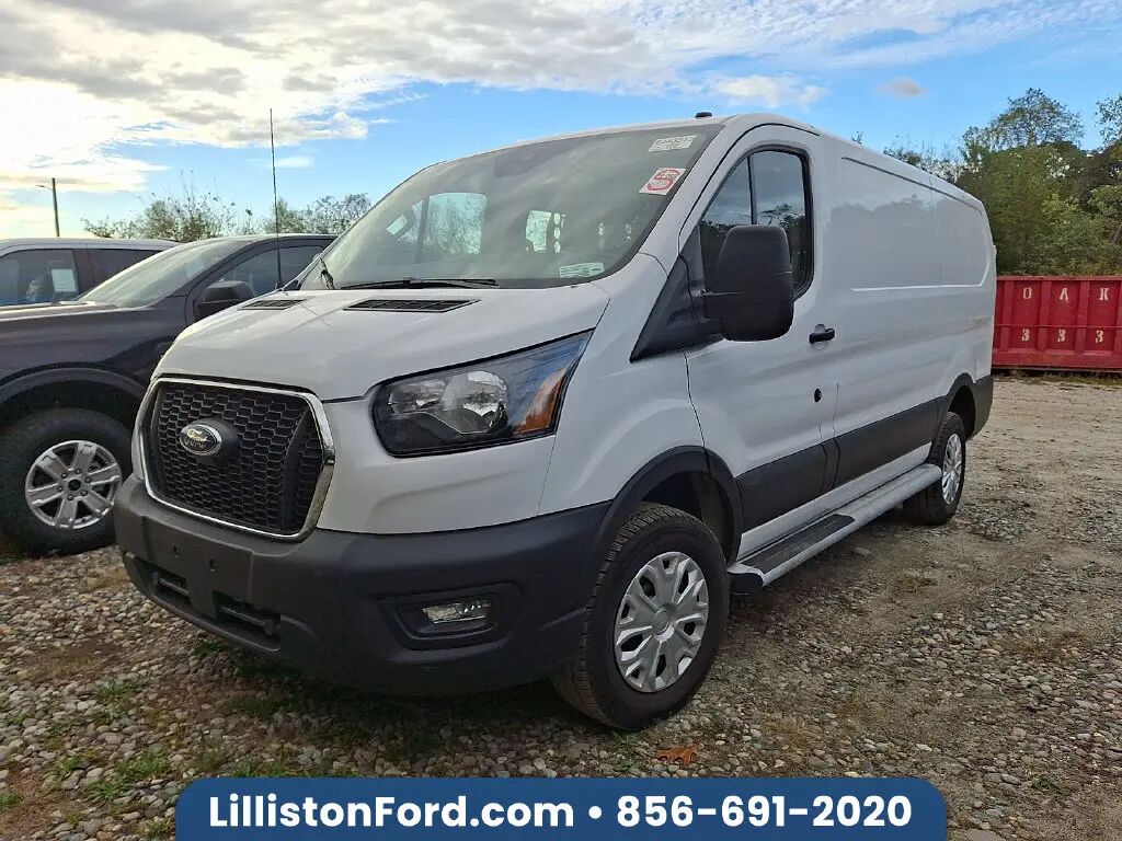 2025 Ford Transit 250 — photo 1 of 13