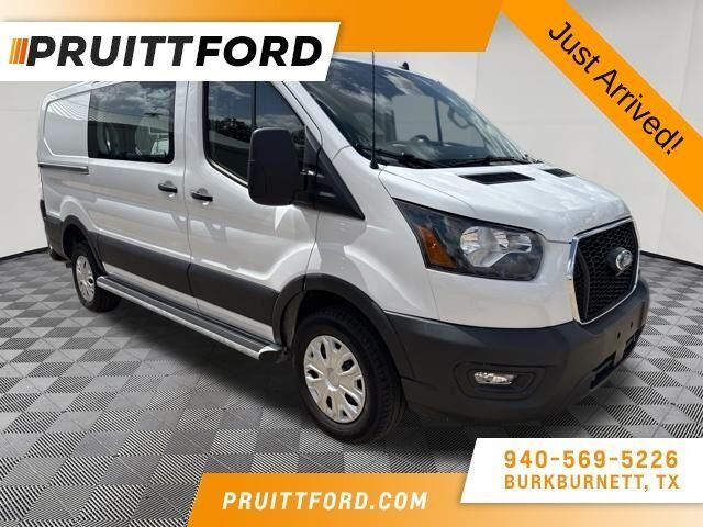 2025 Ford Transit 250 — photo 1 of 13