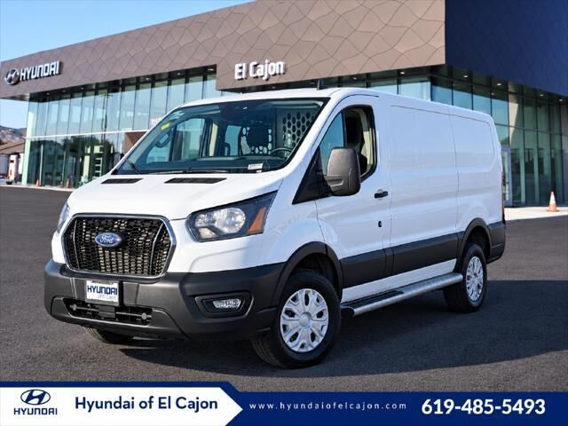 2025 Ford Transit 250