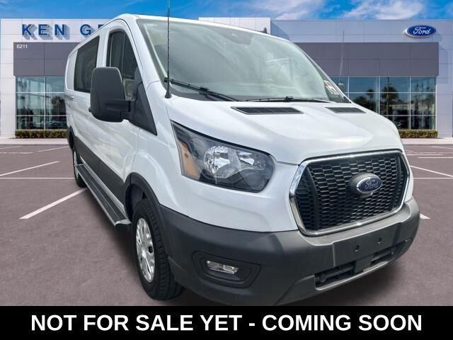 2025 Ford Transit 250