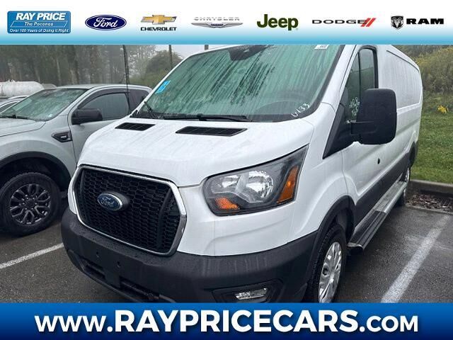 2025 Ford Transit 250 — photo 1 of 14