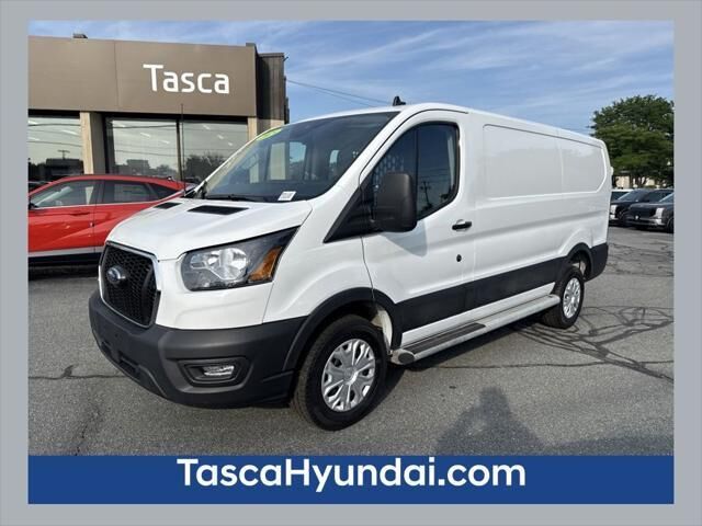 2025 Ford Transit 250 — photo 1 of 1