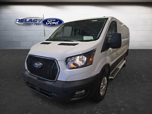 2025 Ford Transit 250