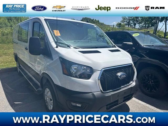 2025 Ford Transit 250 — photo 1 of 13