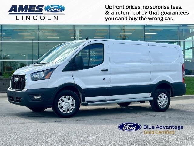 2025 Ford Transit 250