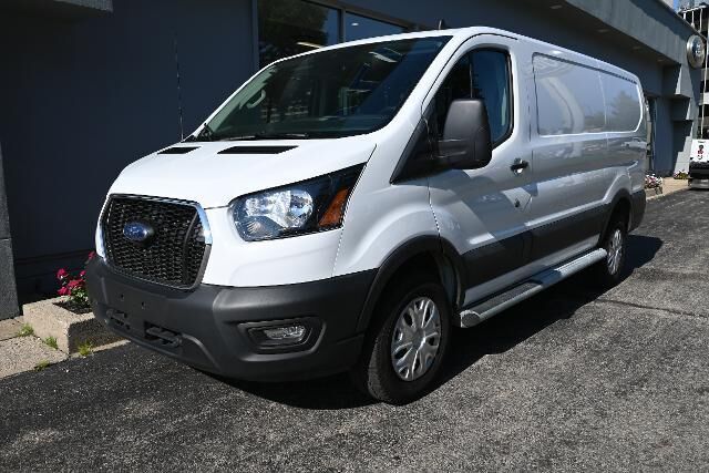 2025 Ford Transit 250 — photo 1 of 2